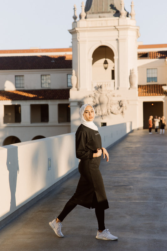 NISWA Maxi Sweatshirt - Black