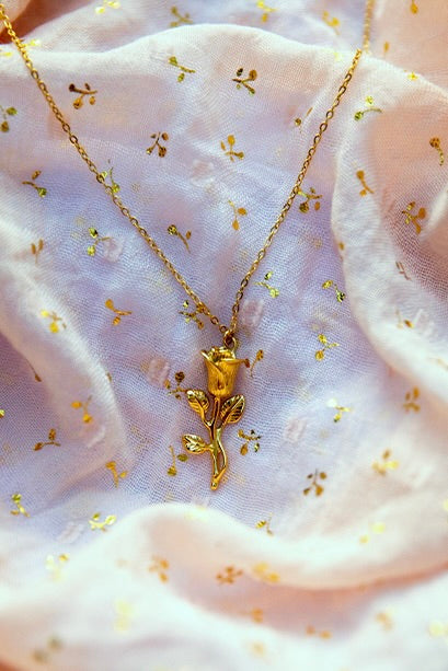 Timeless Rose Necklace