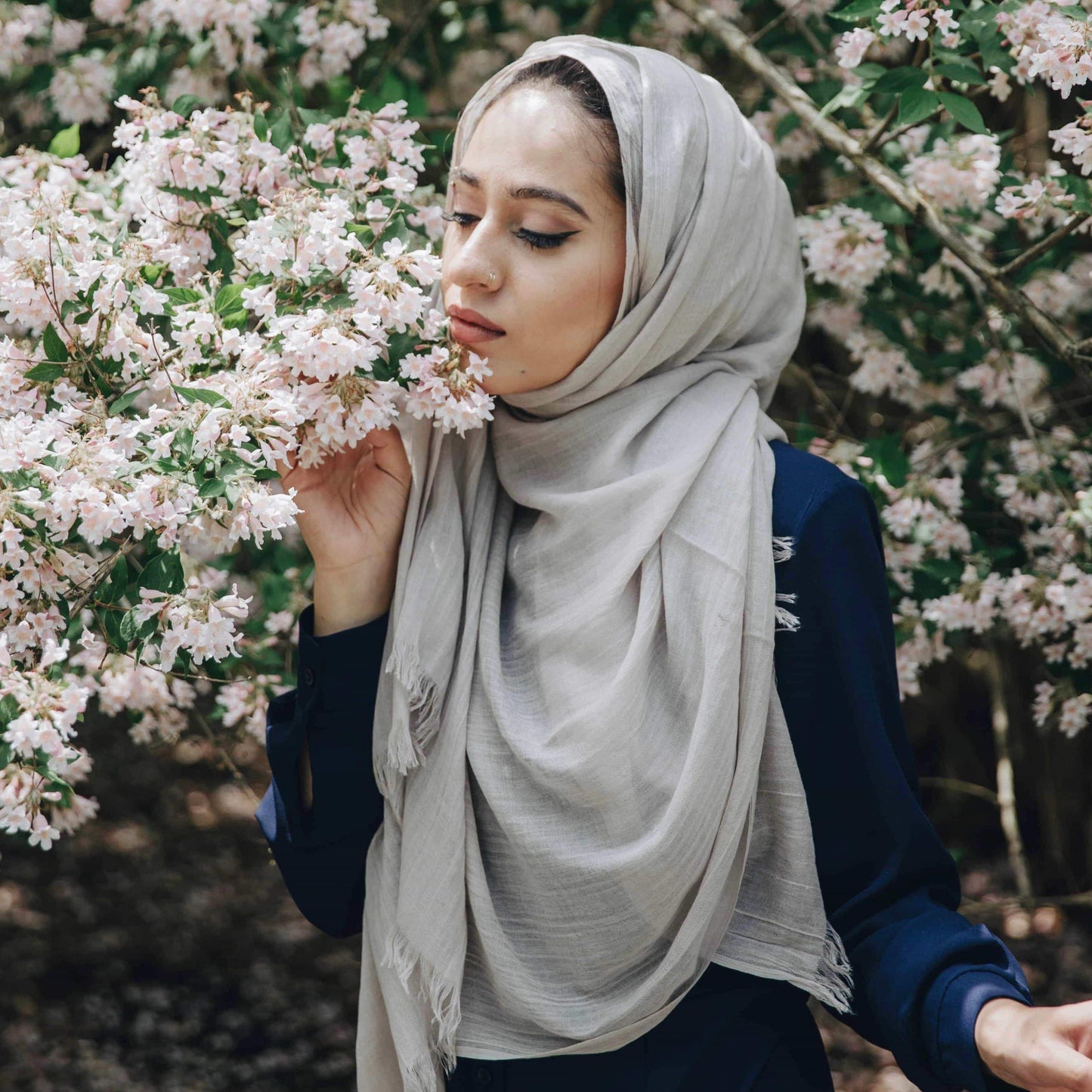 CLOUD GRAY Woven Viscose